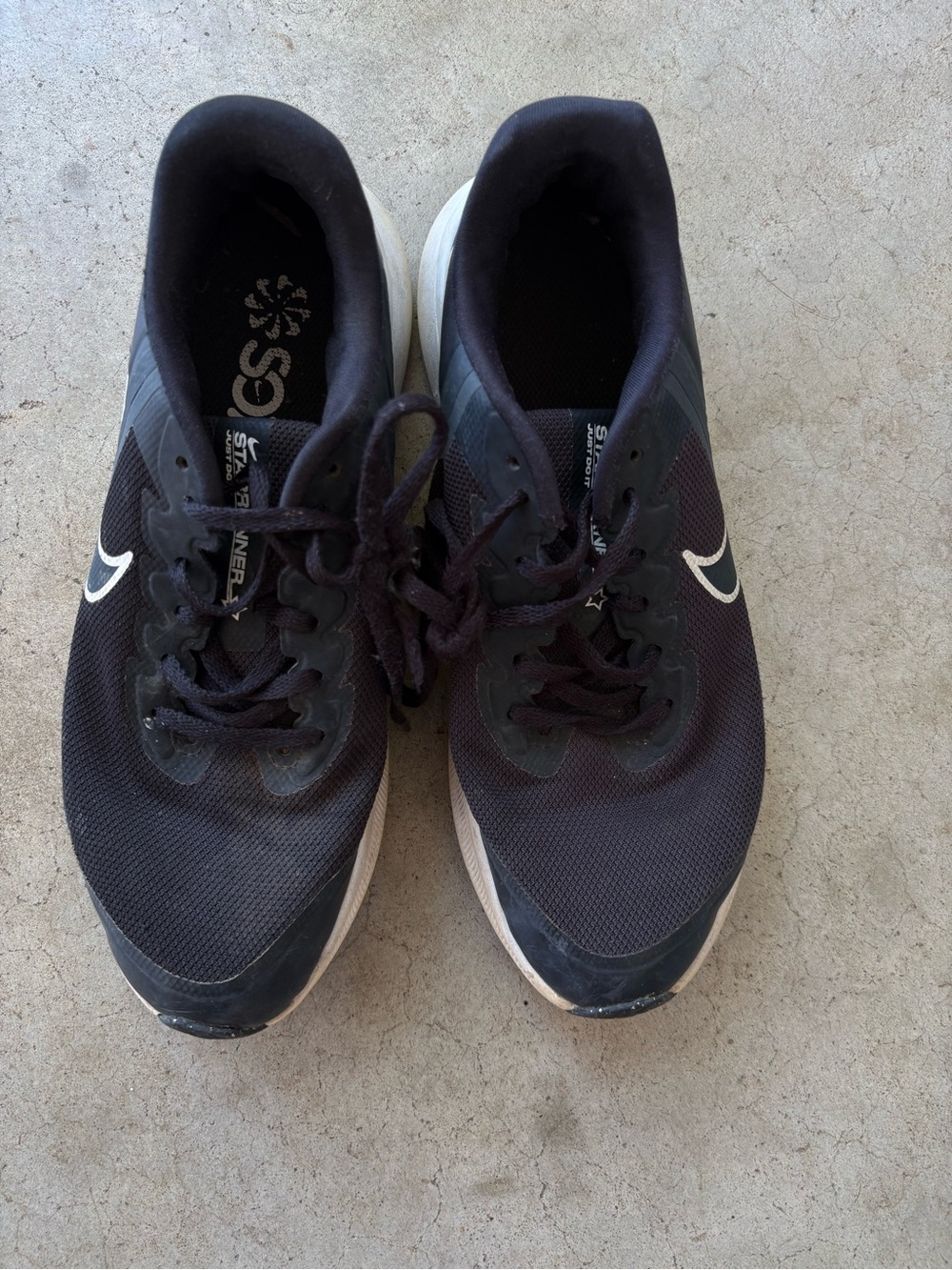 Nike Youth Black and White Athletic Running Shoes